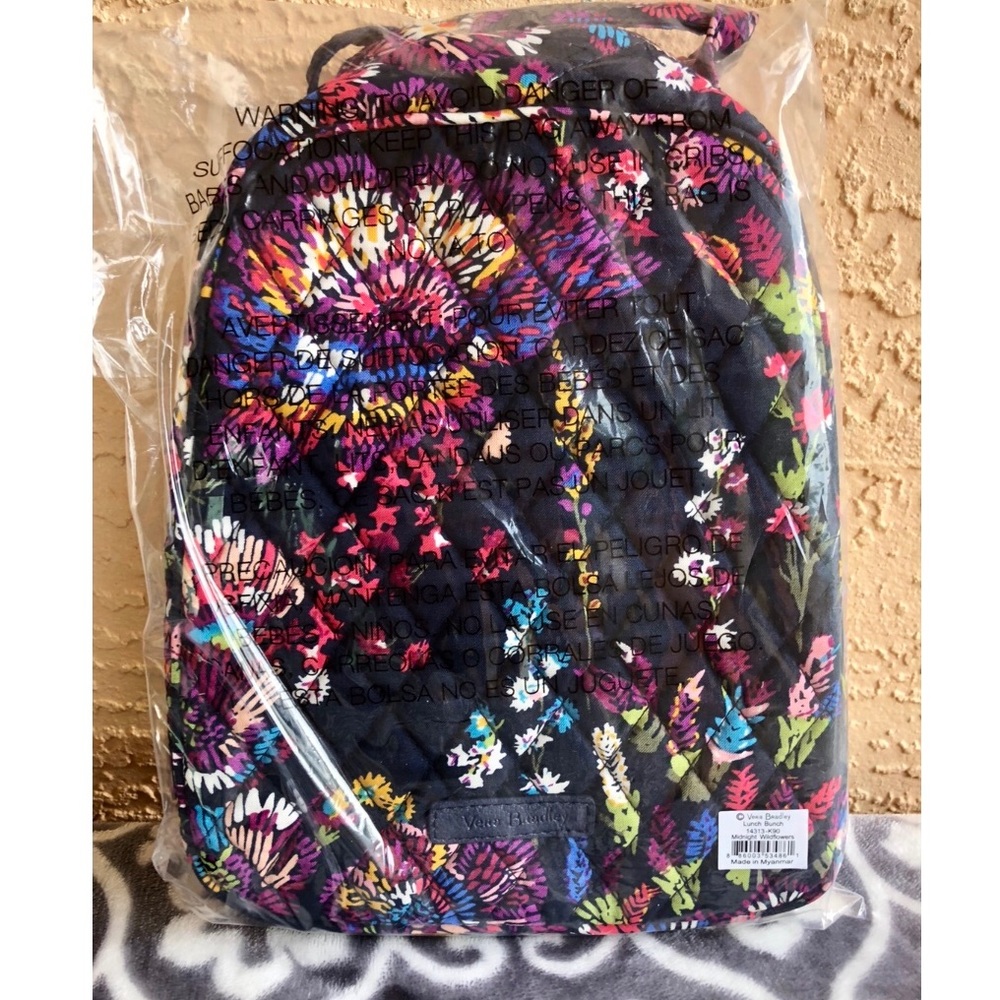 Vera Bradley Lunch Bags - Picture 2 of 5